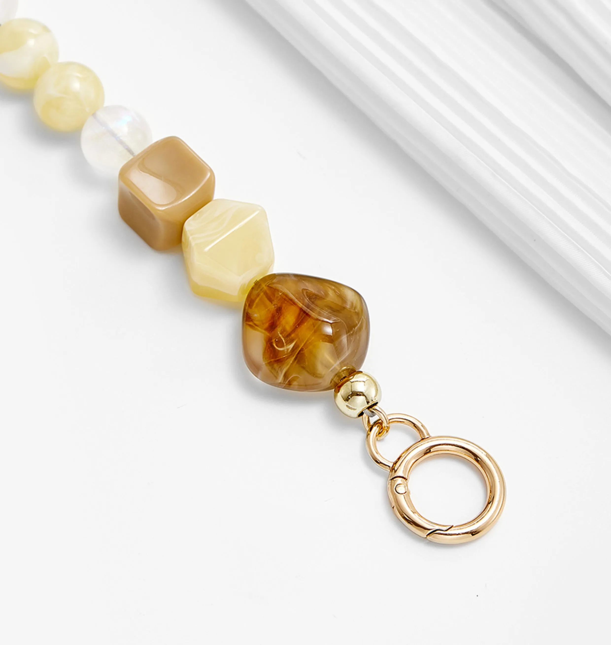 Acrylic chain bag decoration, modification for handheld short bag chain, DIY accessory.