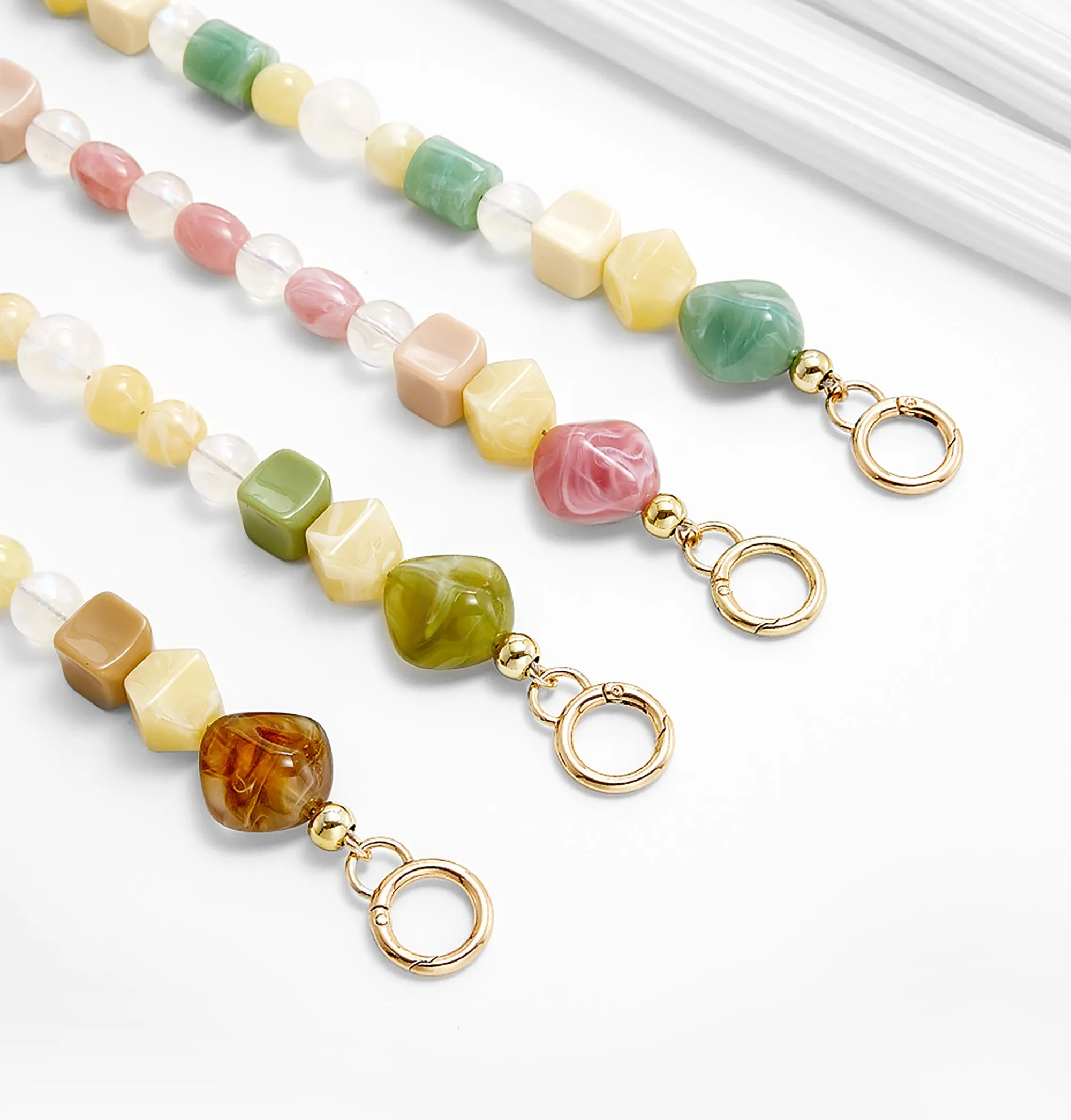 Acrylic chain bag decoration, modification for handheld short bag chain, DIY accessory.