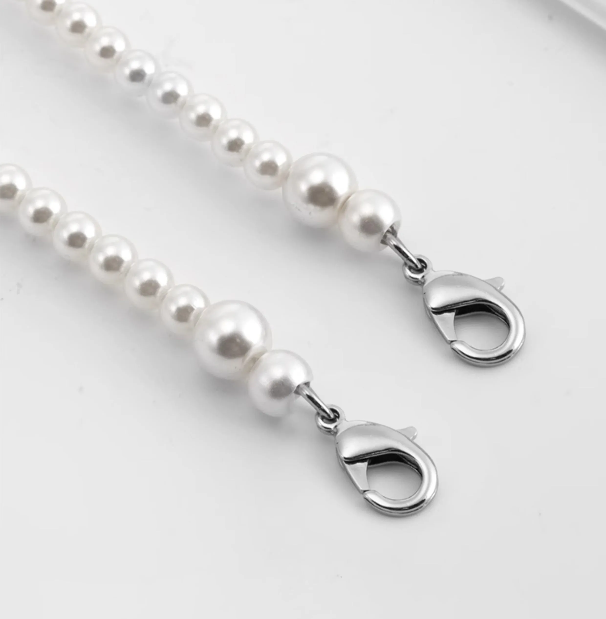 Premium Imitation Pearl Chain Strap,A Glamorous Substitute for Crossbody and Shoulder Bags